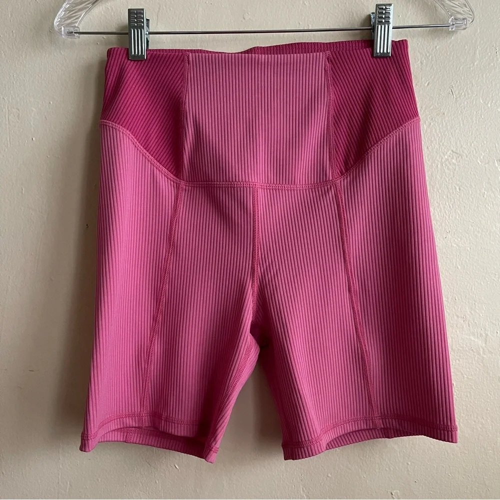 For Love & Lemons Pink Dani Ribbed
Color Block Biker Shorts Size: M - Picture 2 of 5